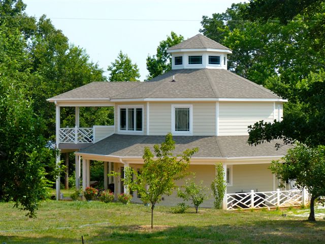 Lake Hartwell Cottage